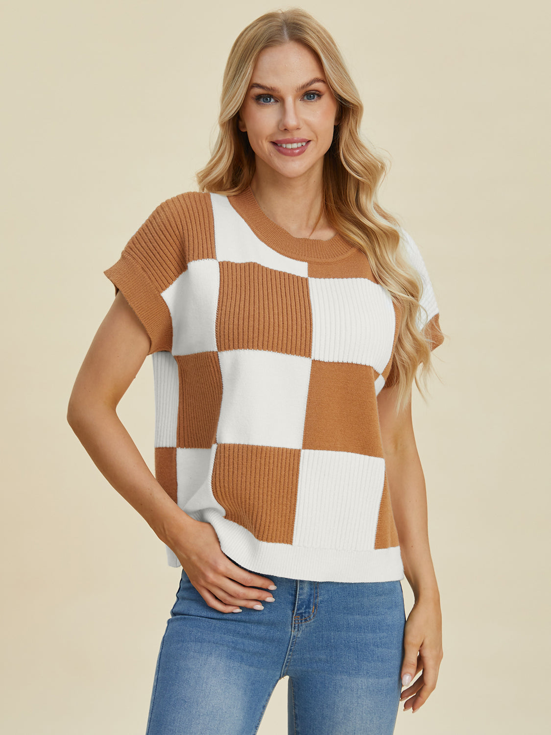 Checkered Round Neck Short Sleeve Sweater