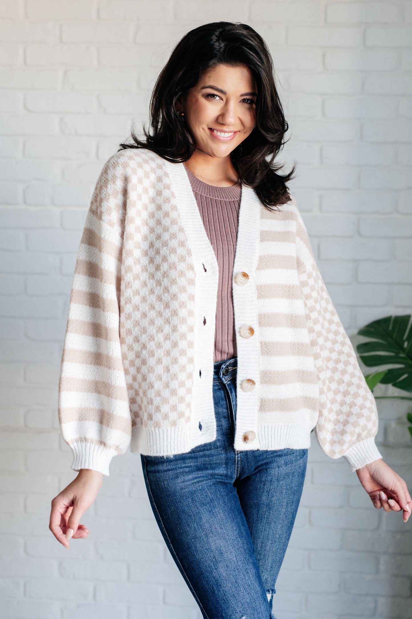 Line Cardigan