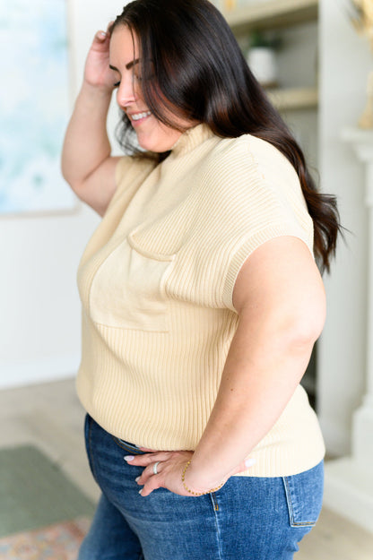 Mock Neck Short Sleeve Sweater in Oatmeal